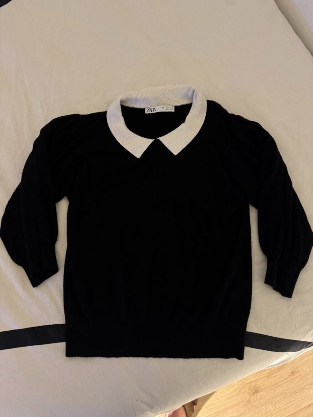 Zara Black Contrast Collar Sweater Sz L